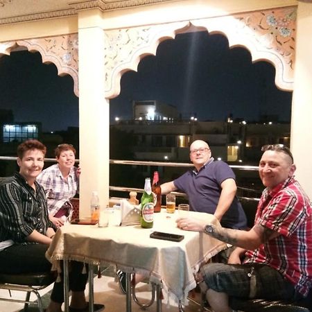 Hotel Vijay Niwas ジャイプール エクステリア 写真
